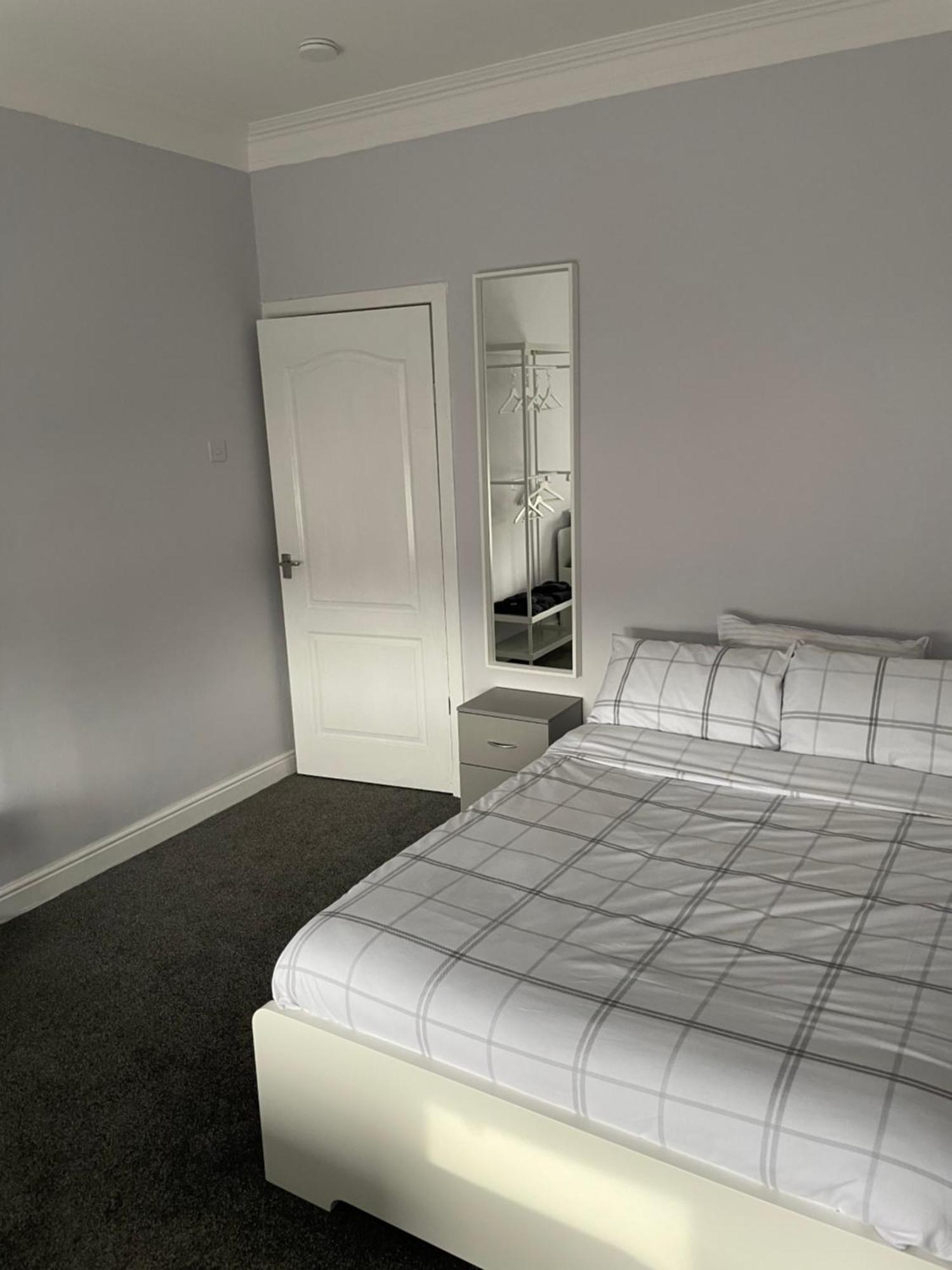 Bellshill , Belvidere Central Upper Apartment Eksteriør bilde